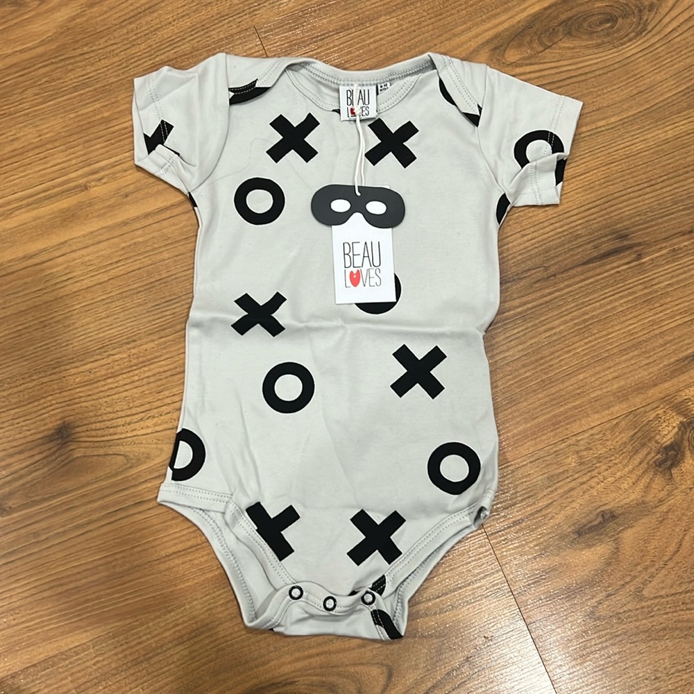 Nwt 3-6m onesie